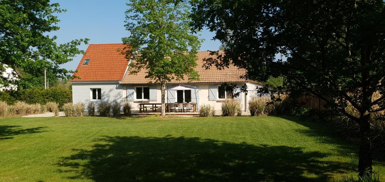 ENTRE LOIRE ET CHER Grand Gîte Côté Tilleul Tour-en-Sologne Extérieur photo